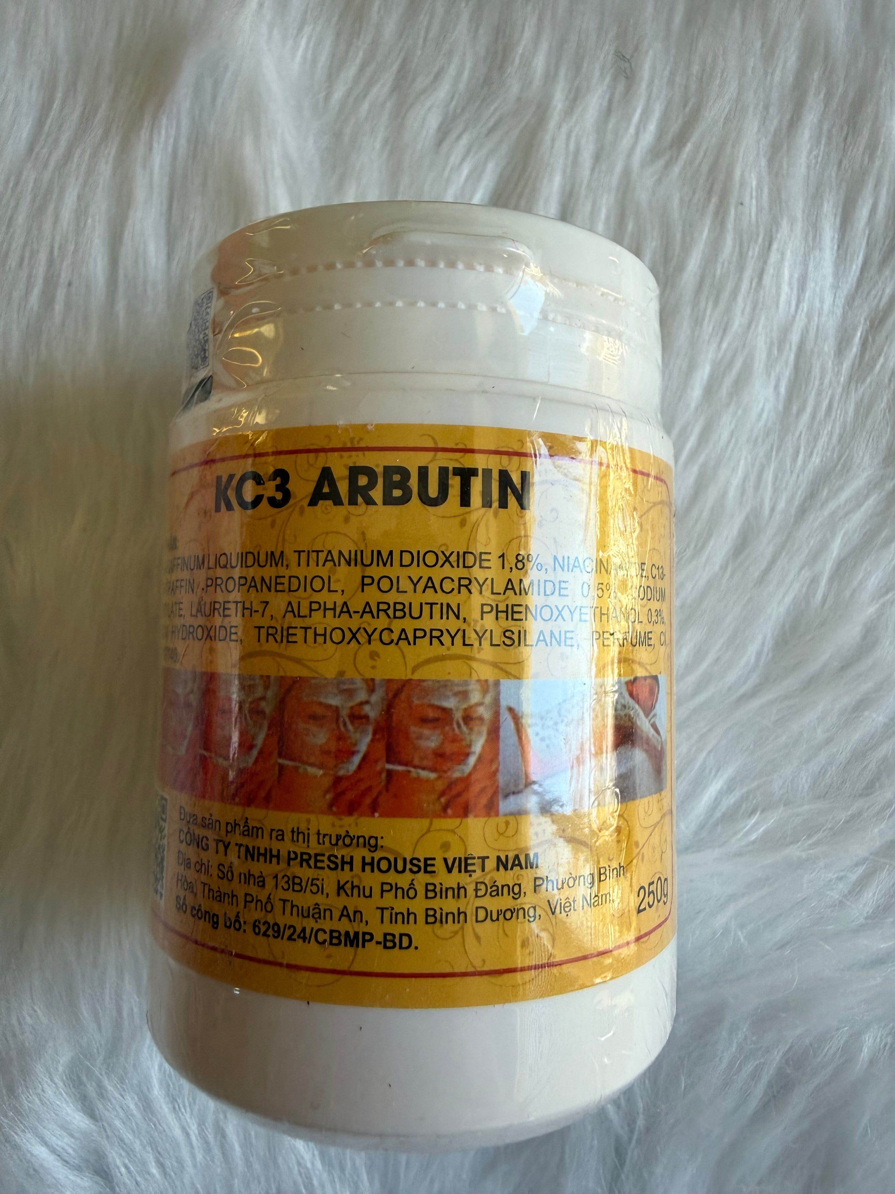 KC3 Arbutin Cream